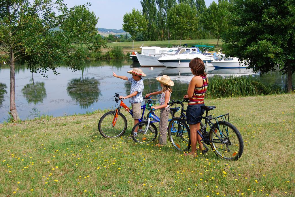 Lagrange Grand Bleu Vacances - Residence Port Lalande Castelmoron-sur-Lot ภายนอก รูปภาพ