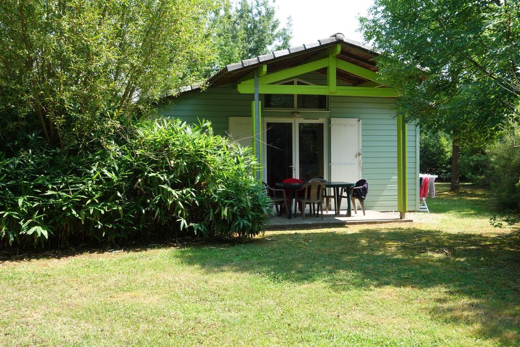 Lagrange Grand Bleu Vacances - Residence Port Lalande Castelmoron-sur-Lot ภายนอก รูปภาพ